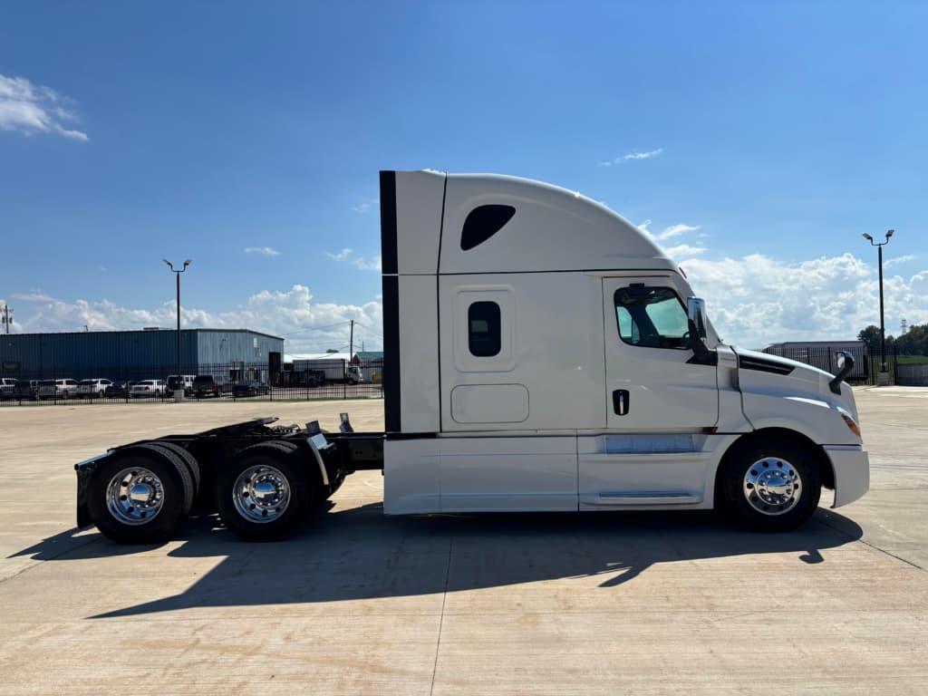 2022 Freightliner