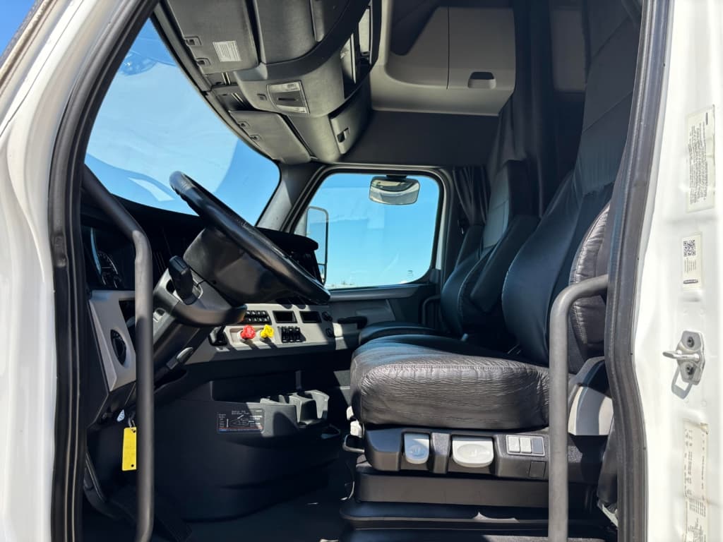 2022 Freightliner