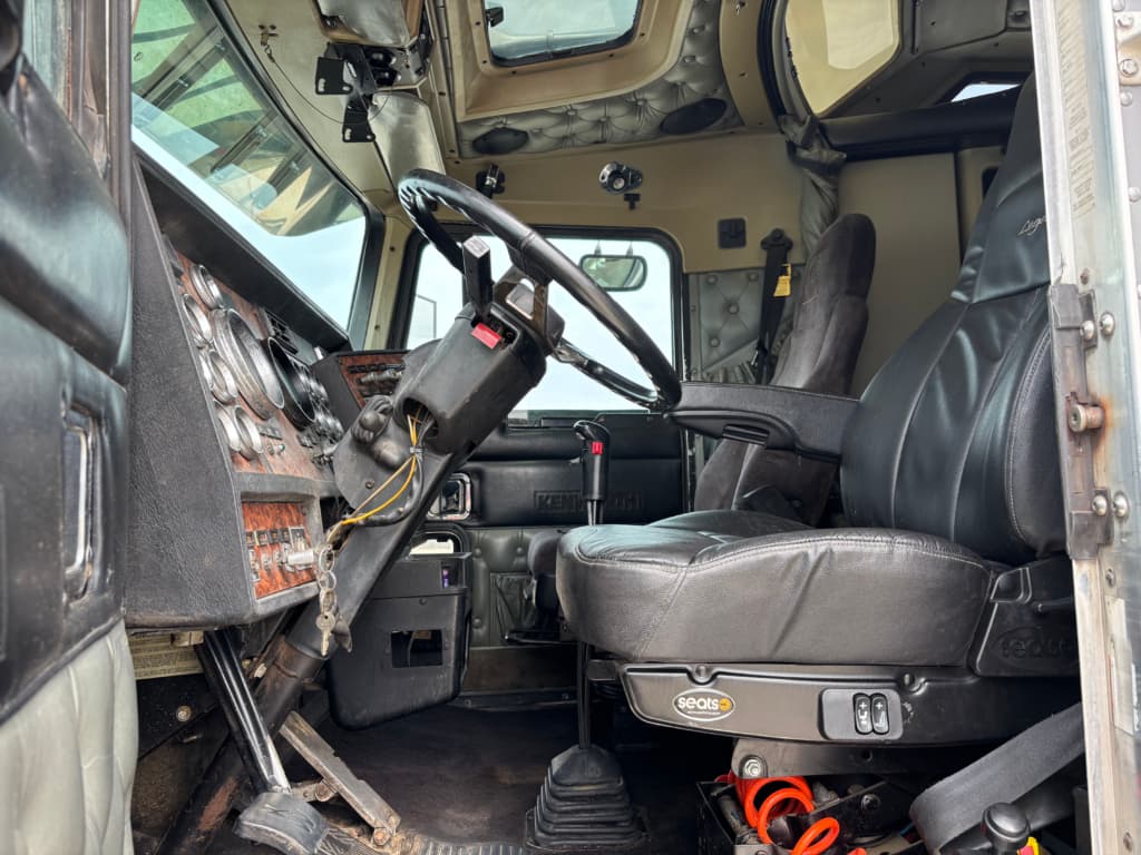 2000 Kenworth
