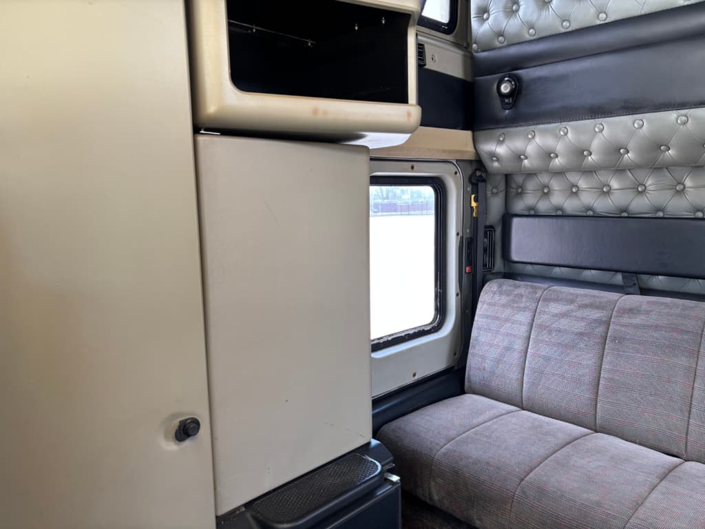 2000 Kenworth